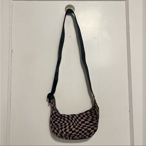 BAGGU Crescent Bag MINI
TRIPPY Checker Design
RARE FIND